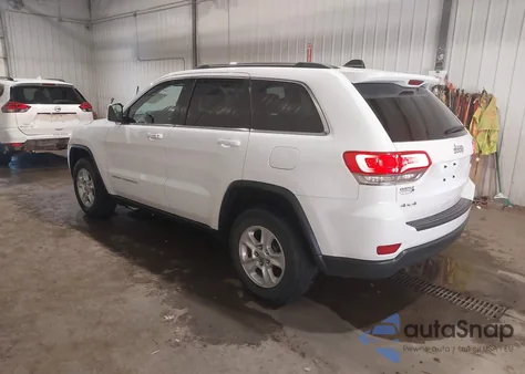 2015 Jeep Grand Cherokee Laredo z USA, uszkodzony, nr VIN 1C4RJFAG4FC831477